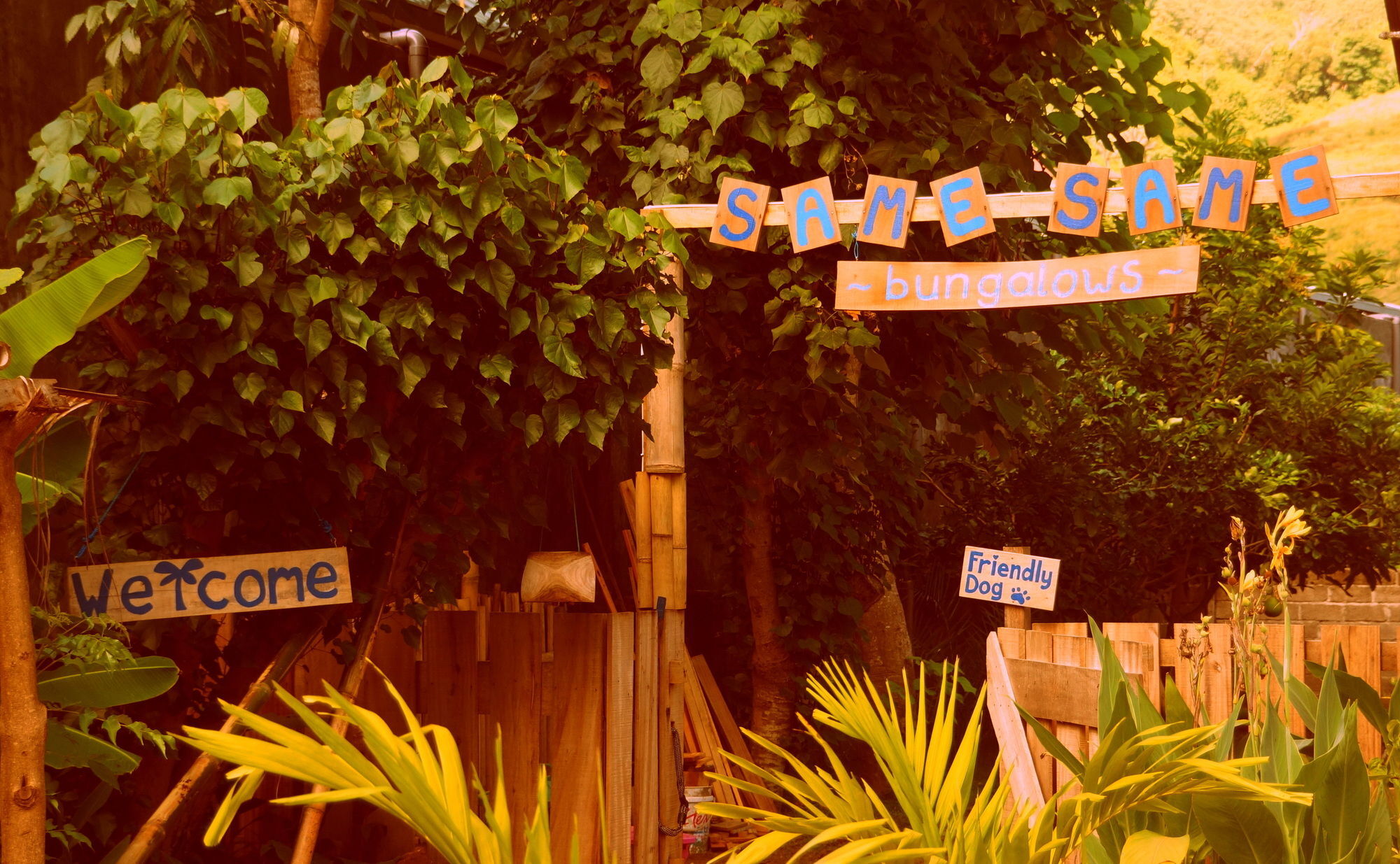 Same Same Bungalows Kuta  エクステリア 写真