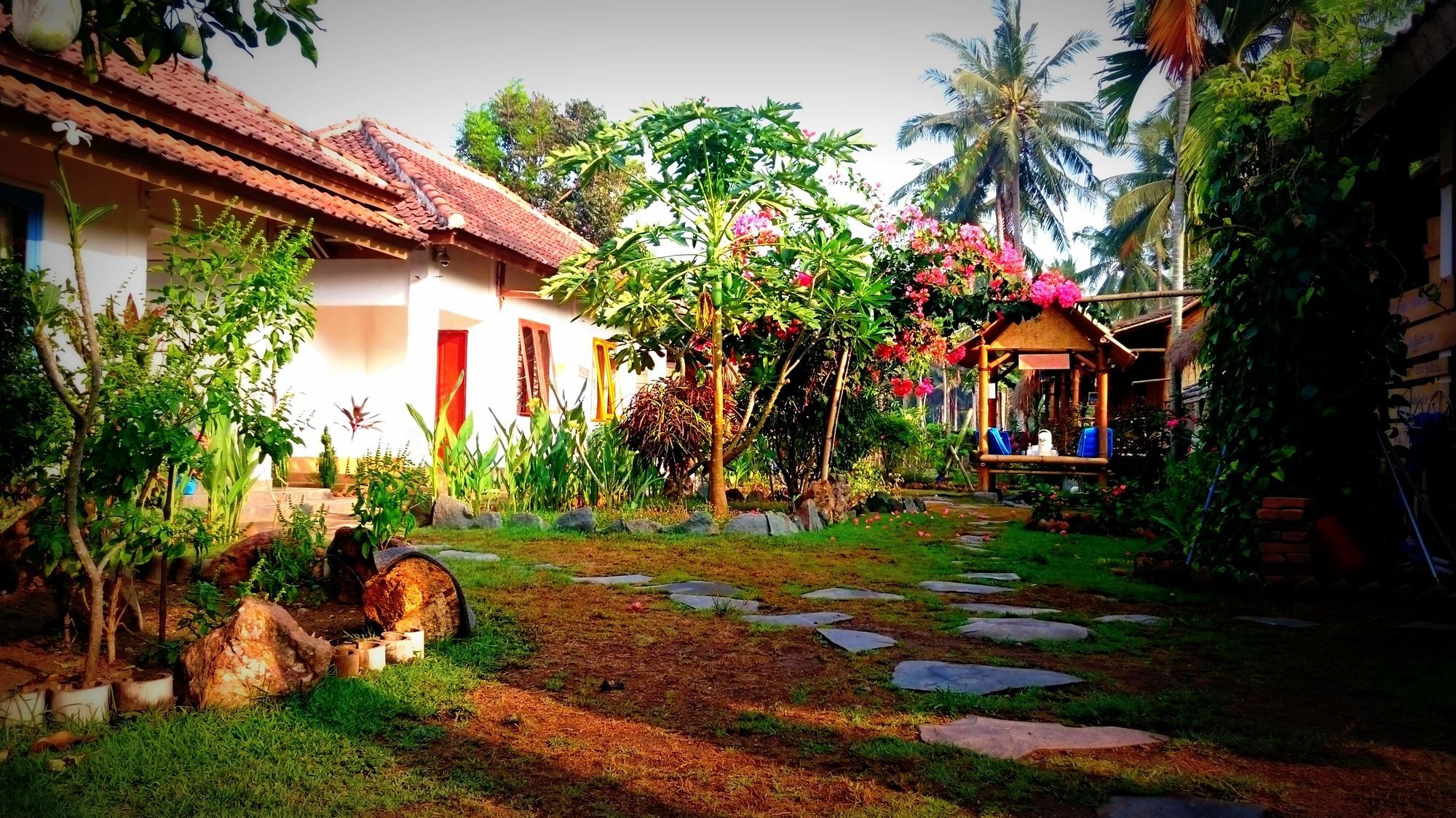 Same Same Bungalows Kuta  エクステリア 写真